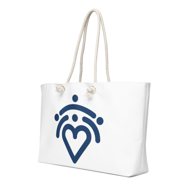 Oversized weekender bag (logo on one side, three pillars on other side)